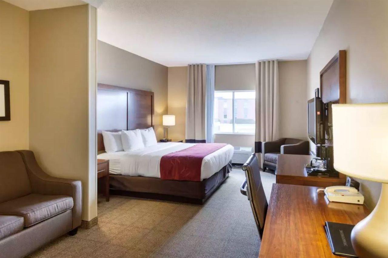 Comfort Suites University Лінкольн Екстер'єр фото