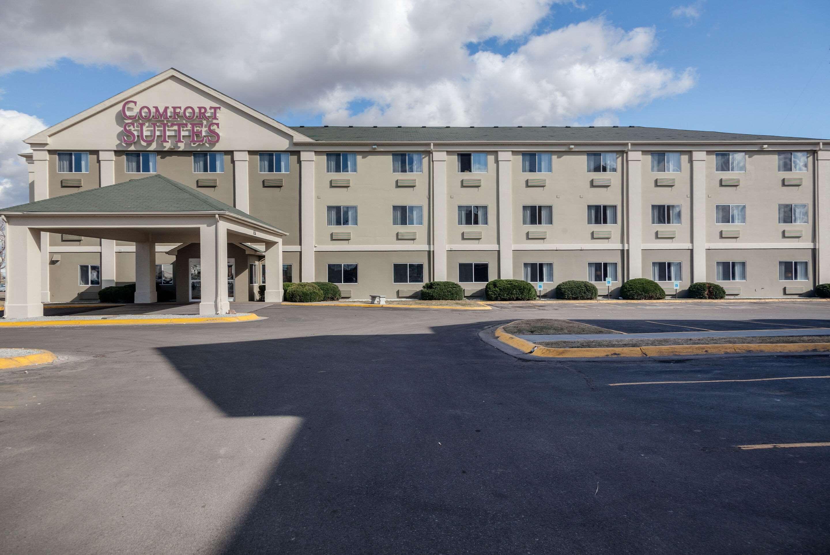 Comfort Suites University Лінкольн Екстер'єр фото